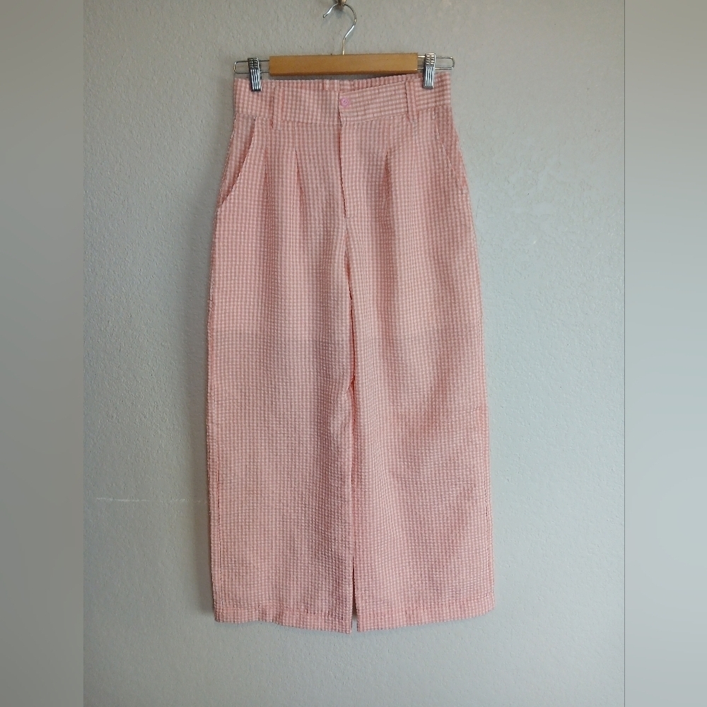 💚5/$25 Pink & White Gingham High-Waisted Wide Leg Pants By Take It Vintage
